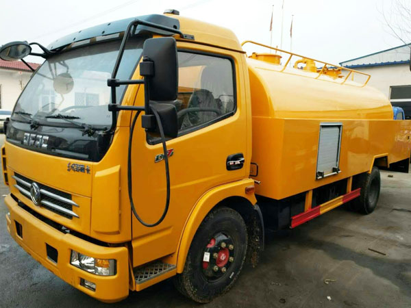 高压清洗车