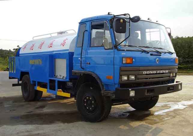 高压清洗车1