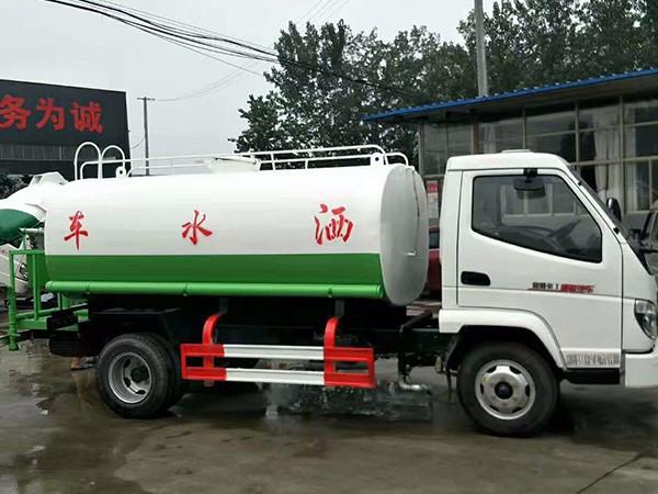 选购洒水消防车如何才能不入商家圈套？阅读本文避免上当受骗